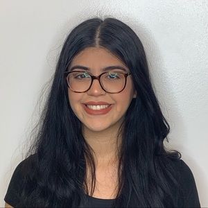 Meet your Posher, Vanessa